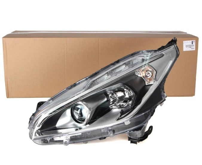 Komple Far (Mercekli) Sol 208 | PEUGEOT  product-img